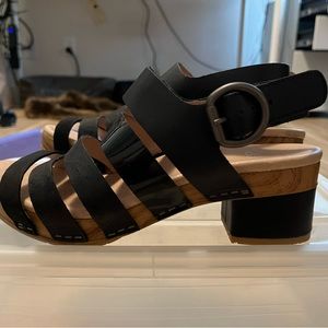 Excellent condition!! Worn one time!